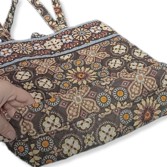 Vera Bradley Floral Tote in Brown, Cream, Yellow Muted Colors Great for Everyday - Picture 10 of 10